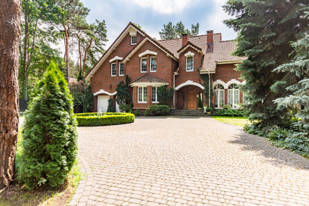 Best Professional Driveway Pavers  in Beverly, MA